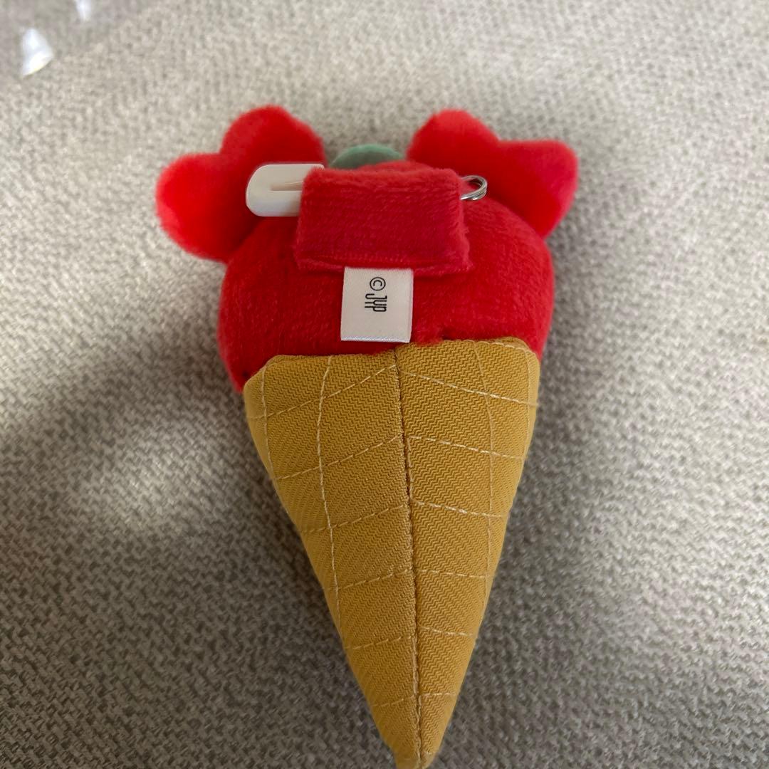 twice チェヨン　アイスぬいぐるみバッチ