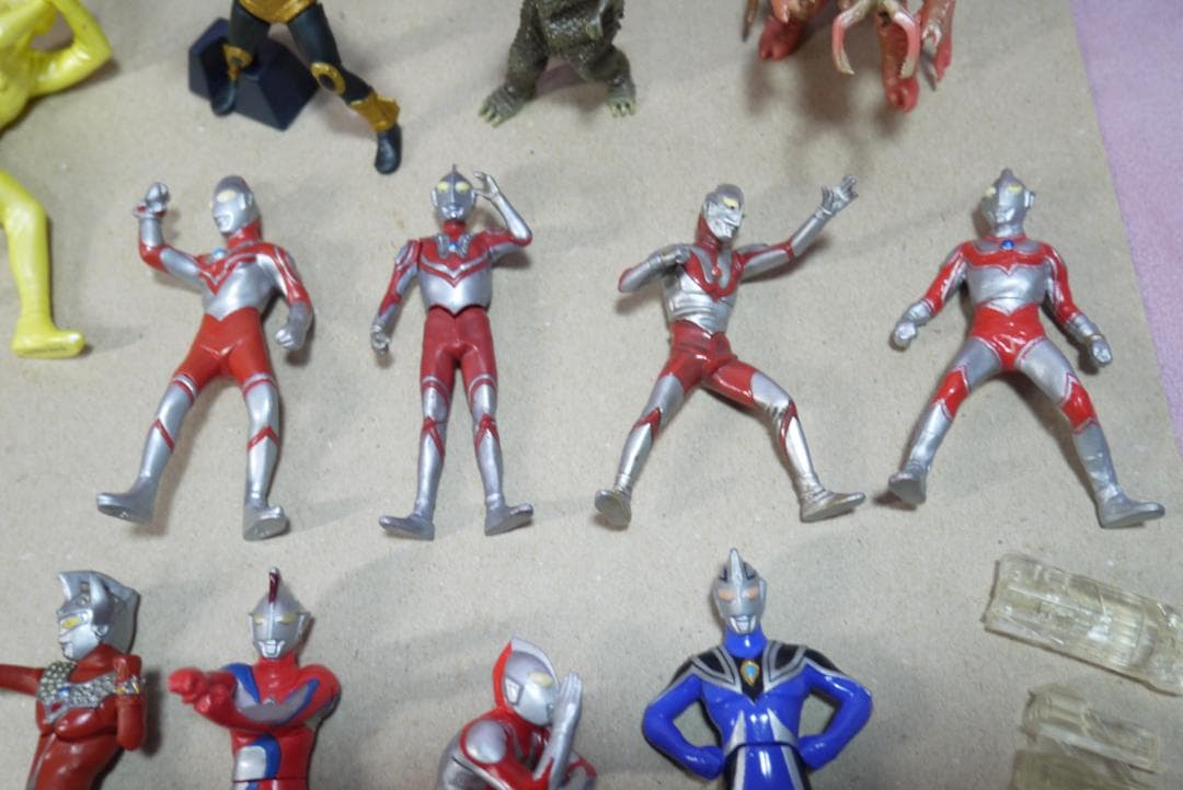HG HDS HDM など　ウルトラマン　ウルトラ怪獣　28体