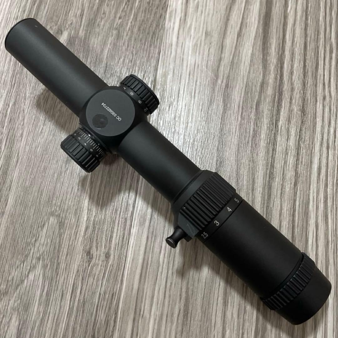 VECTOR OPTICS FORESTER 1-5X24 GENII ベクター