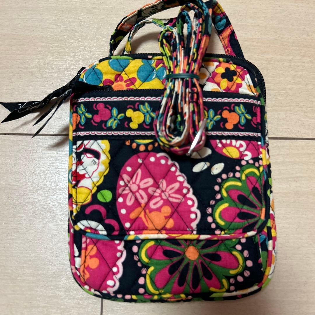 Vera Bradley ヴェラブラッドリー　Disney ポシェット