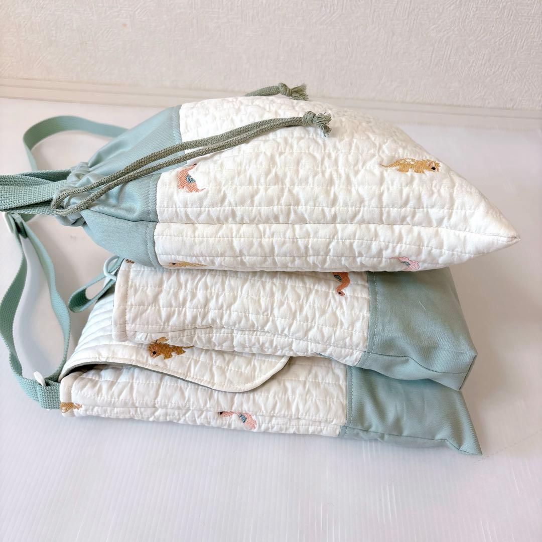 図書袋　上履き入れ　体操服袋　ヌビ　恐竜刺繍