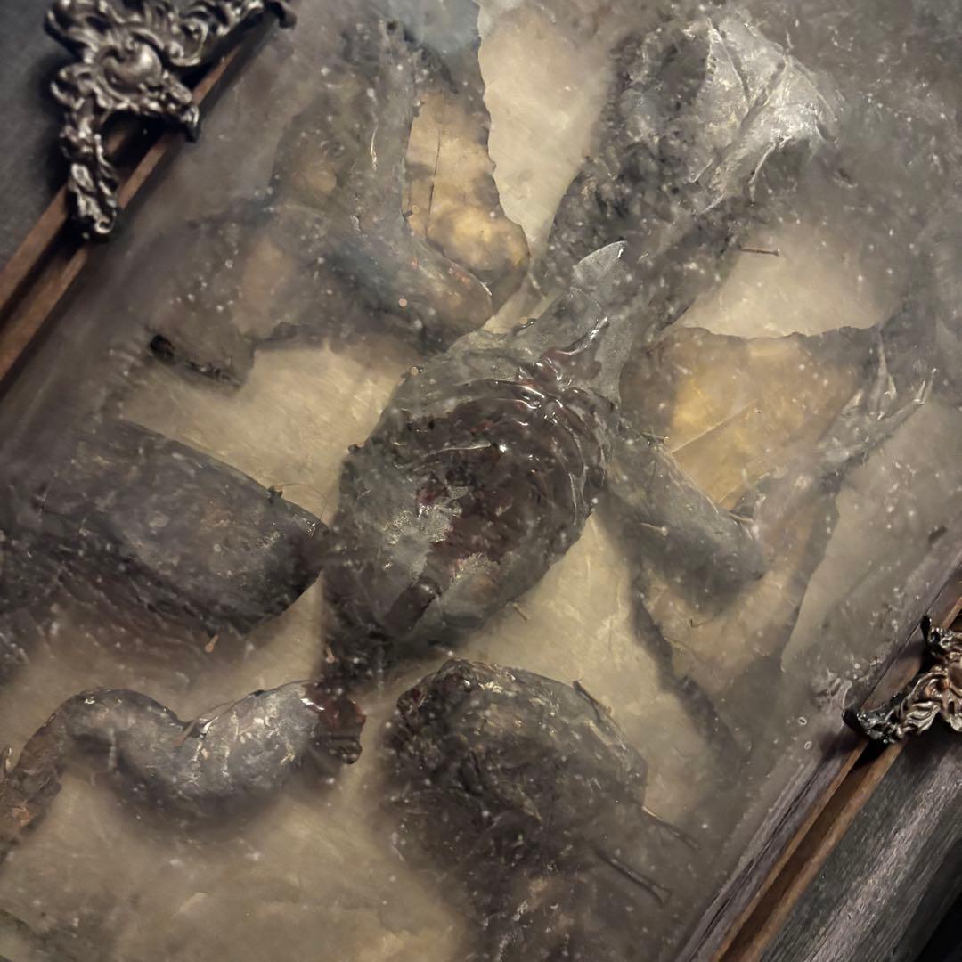 【1点限定作品 】悪魔滅殺祭壇(large)