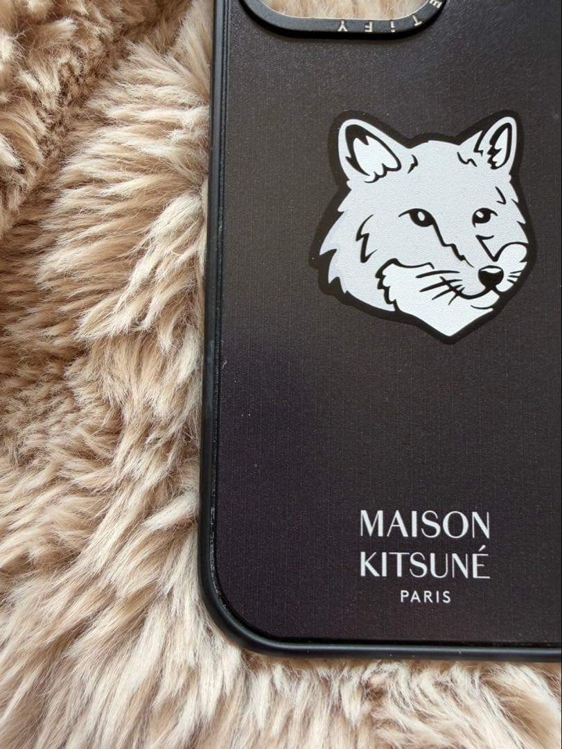 MAISON KITSUNE iPhone14promaxケース