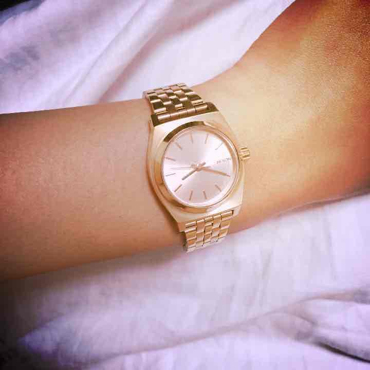 腕時計NIXON(SMALL TIME TELLER)