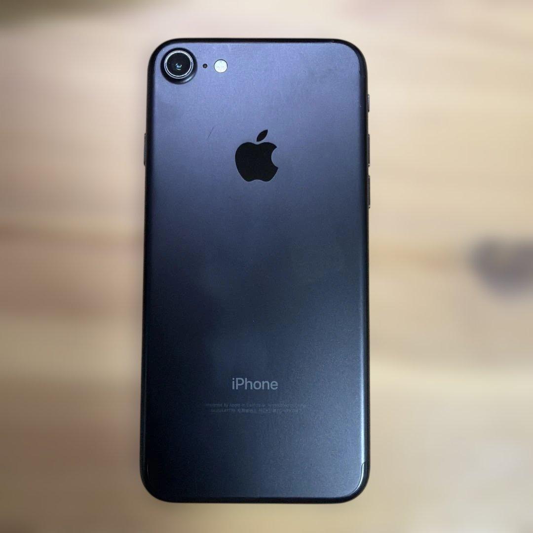 iPhone7 128GB ジェットブラック　MNCK2J/A バッテリー77%