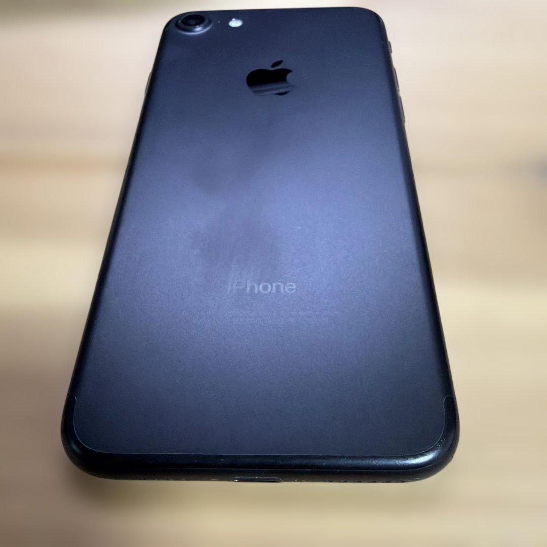 iPhone7 128GB ジェットブラック　MNCK2J/A バッテリー77%