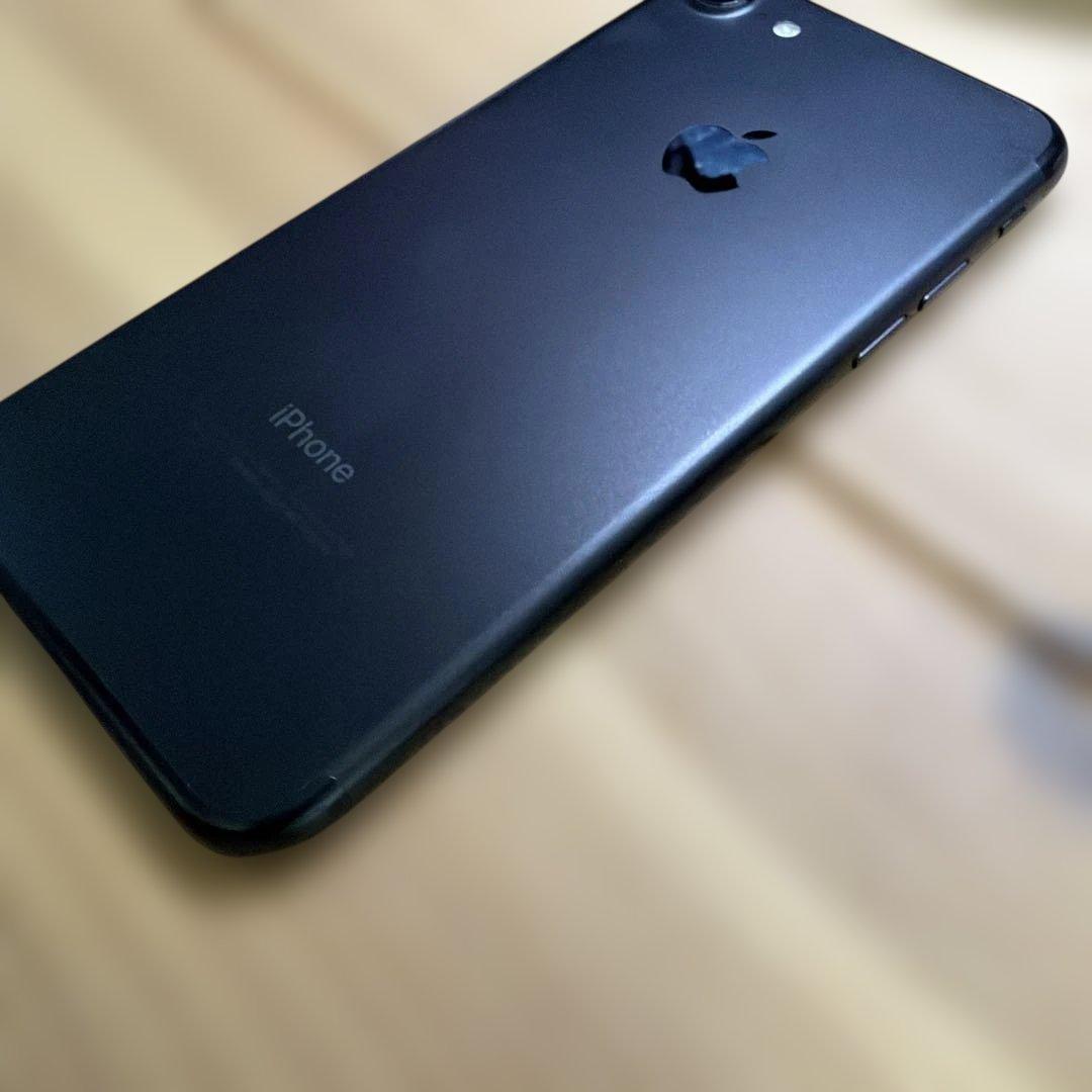 iPhone7 128GB ジェットブラック　MNCK2J/A バッテリー77%