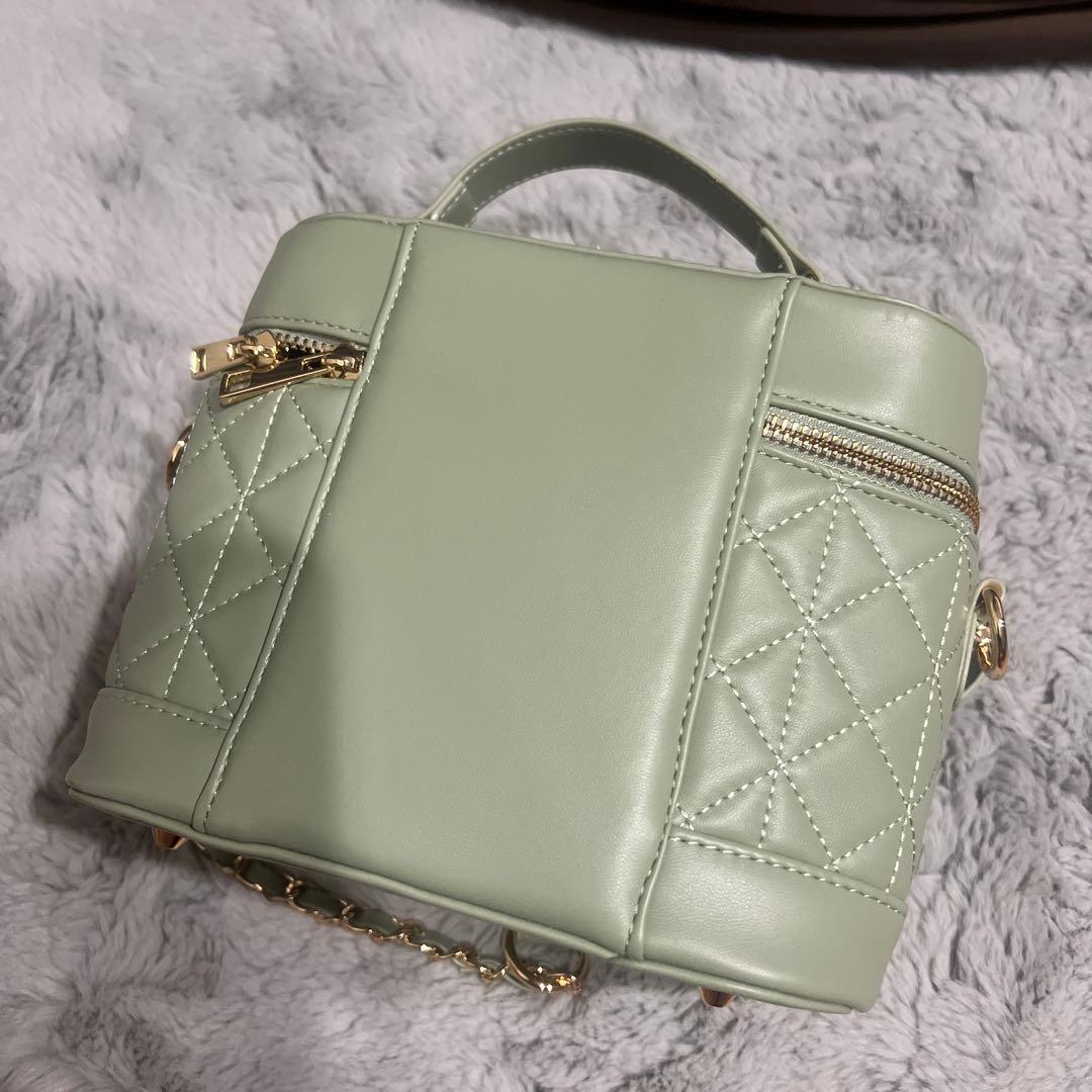 うらたぬき update バニティバッグ