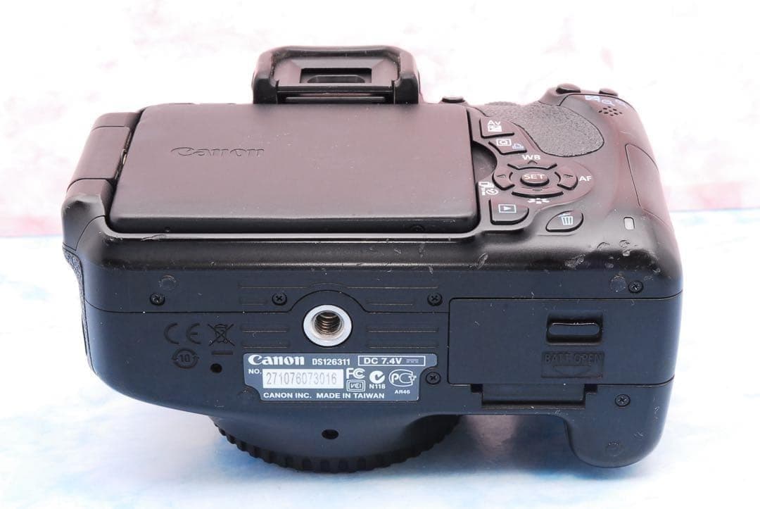 ★キャノン Kiss X5★初心者向け★手ぶれ補正レンズ付★一眼レフカメラ