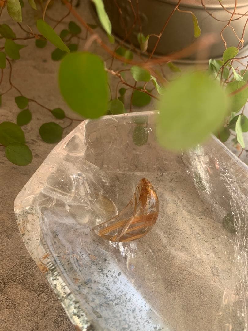 お値下げ　新品未使用　高品質　ルチルクォーツ月モチーフパーツ