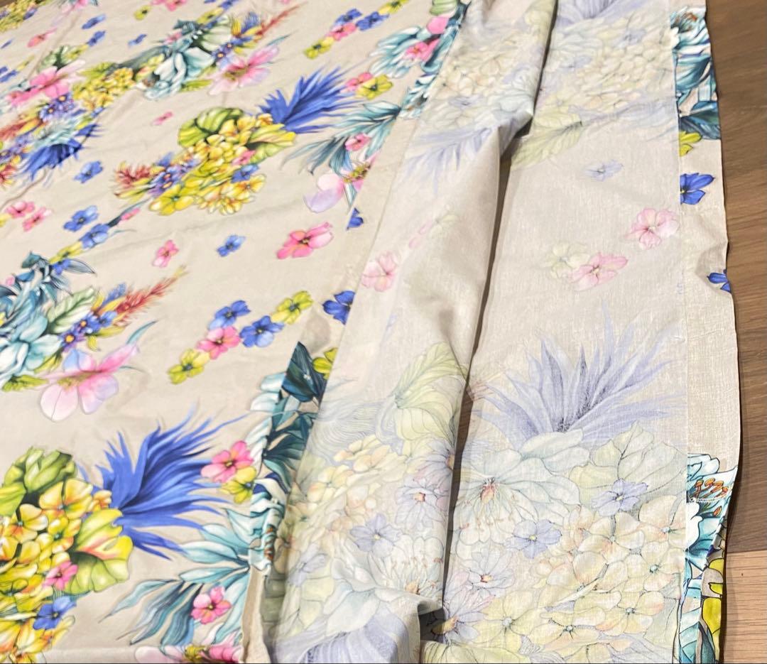 【必見】ZARA  フラワープリント掛け布団カバー 240x220 cm