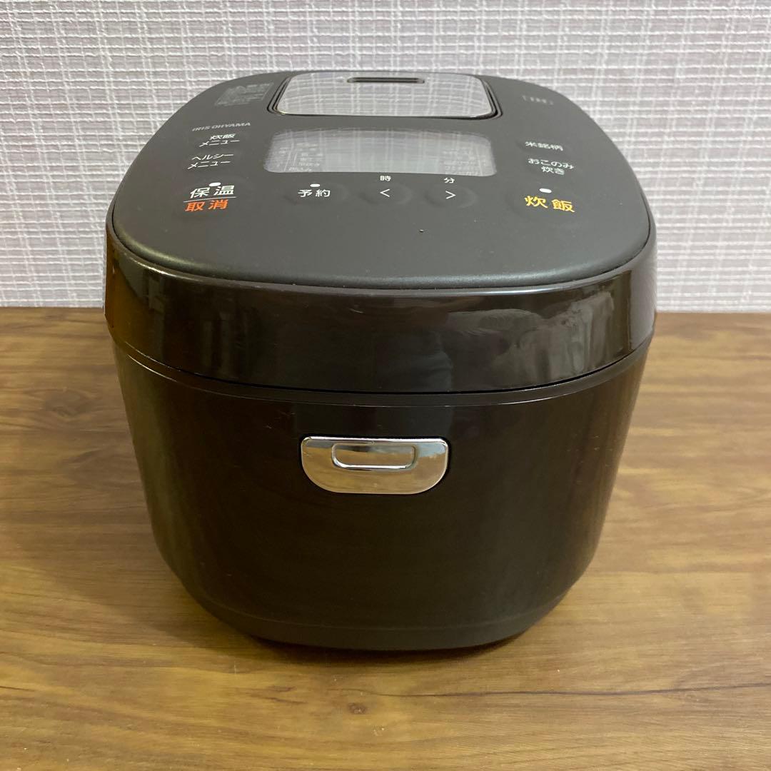 美品　炊飯器　アイリスオーヤマ　5.5号炊き