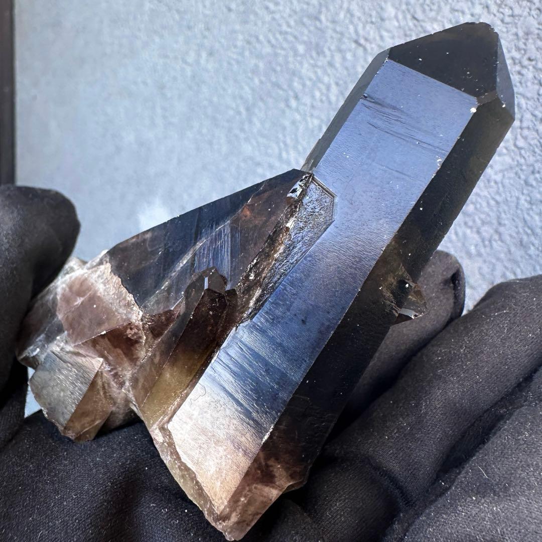 【金運· 魔除 ·浄化】煙水晶スモーキークォーツ 水晶クラスター 原石A1628