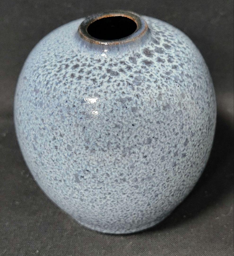 ミニ陶器　小さな花瓶？　フラワーベース？　ドイツ？　西欧　淡いブルー