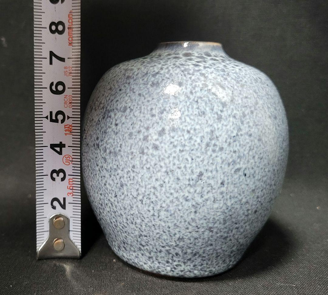ミニ陶器　小さな花瓶？　フラワーベース？　ドイツ？　西欧　淡いブルー