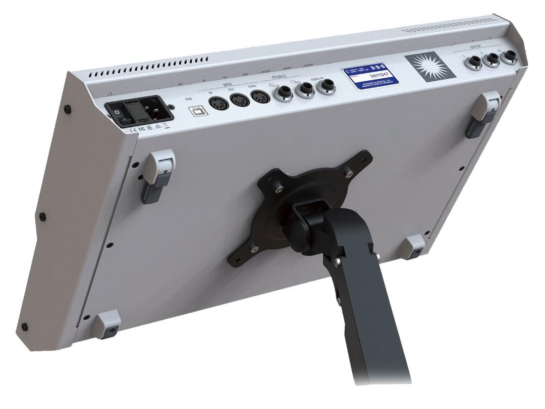 アナログシンセサイザー Super 6 Desktop ダストカバー付