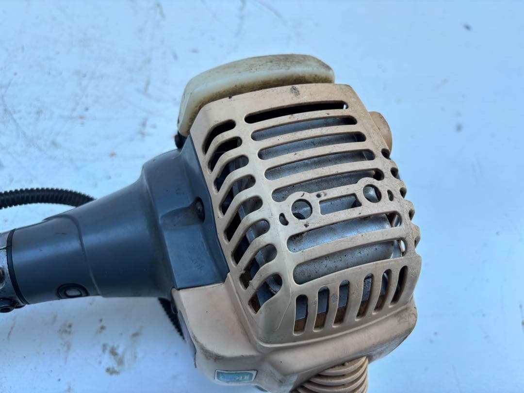 RYOBI エンジン刈払機（草刈機）EKK-220TA