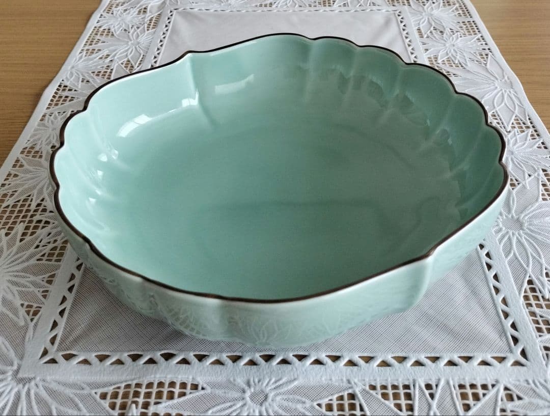 深川製磁 百年庵 菊中割 6号鉢 盛り鉢 皿 笹青磁 有田焼