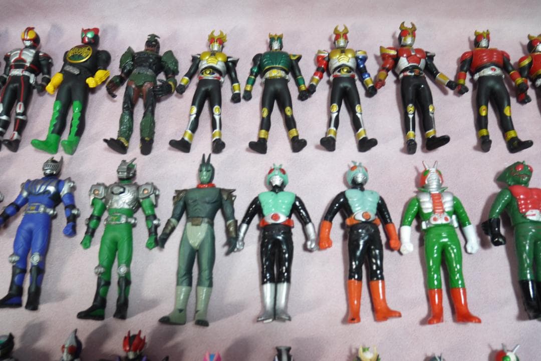 仮面ライダー　ミニソフビ　105体