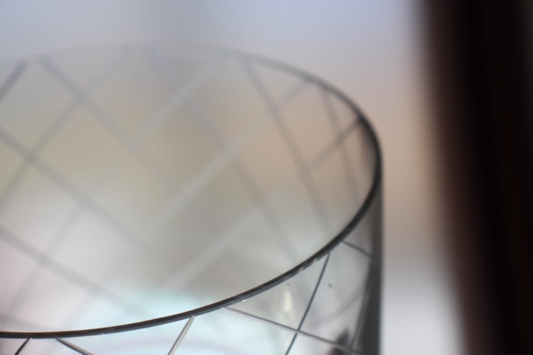 ティファニー　クリスタルガラス　ボウル　皿　１５cm