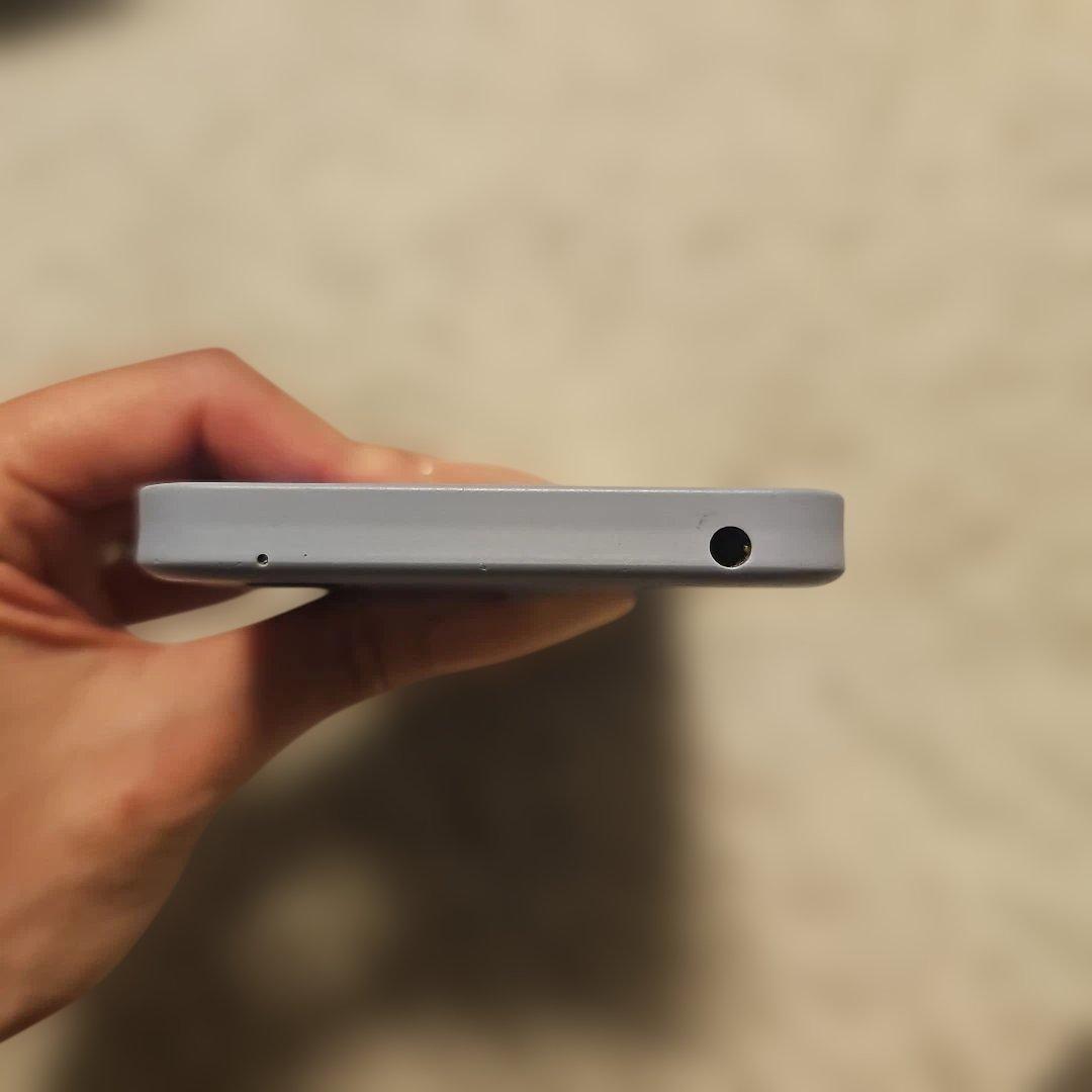 ▽docomo AQUOS wish2 SH-51c スマートフォン本体