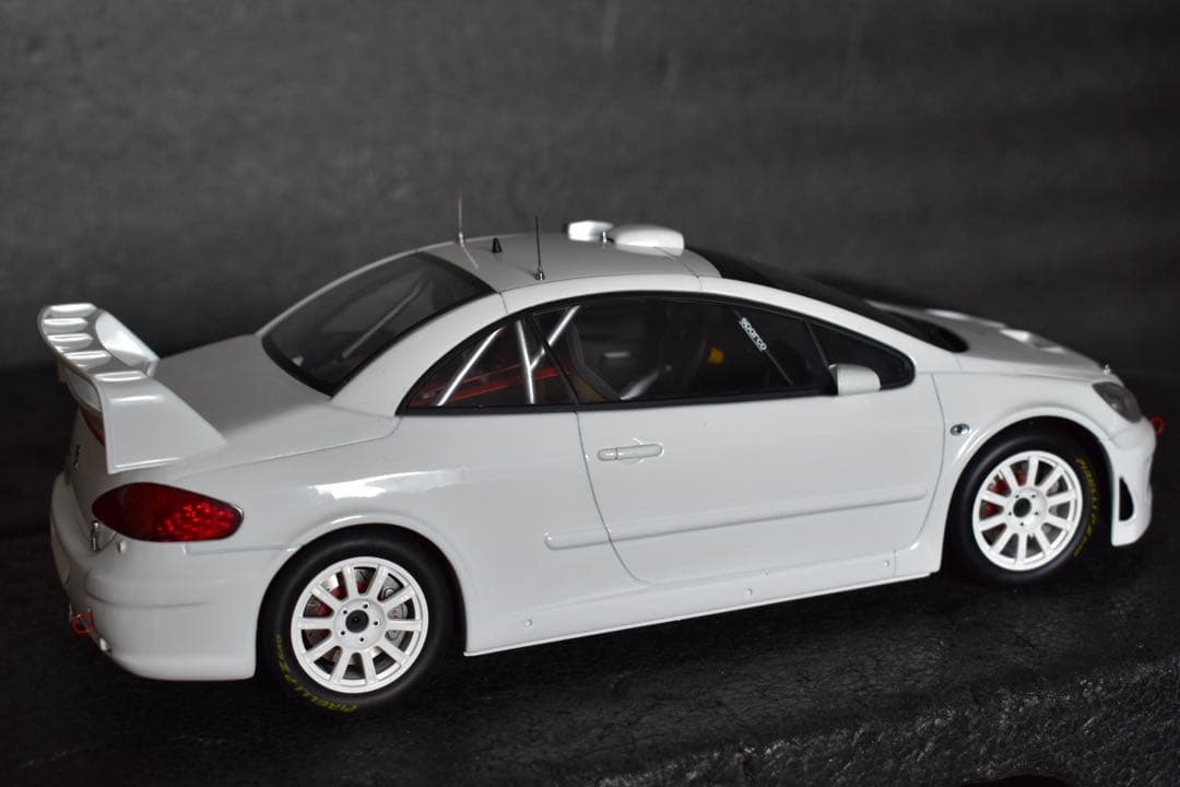 1/18 オートアート プジョー 307 WRC ホワイトプレーン