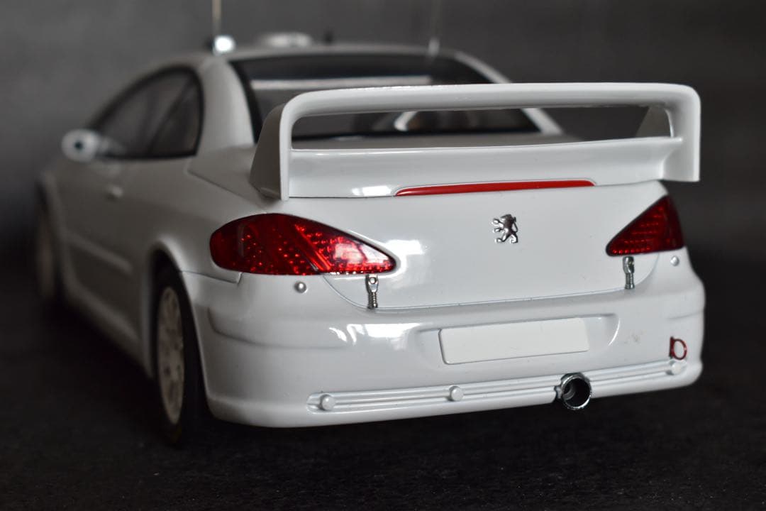 1/18 オートアート プジョー 307 WRC ホワイトプレーン