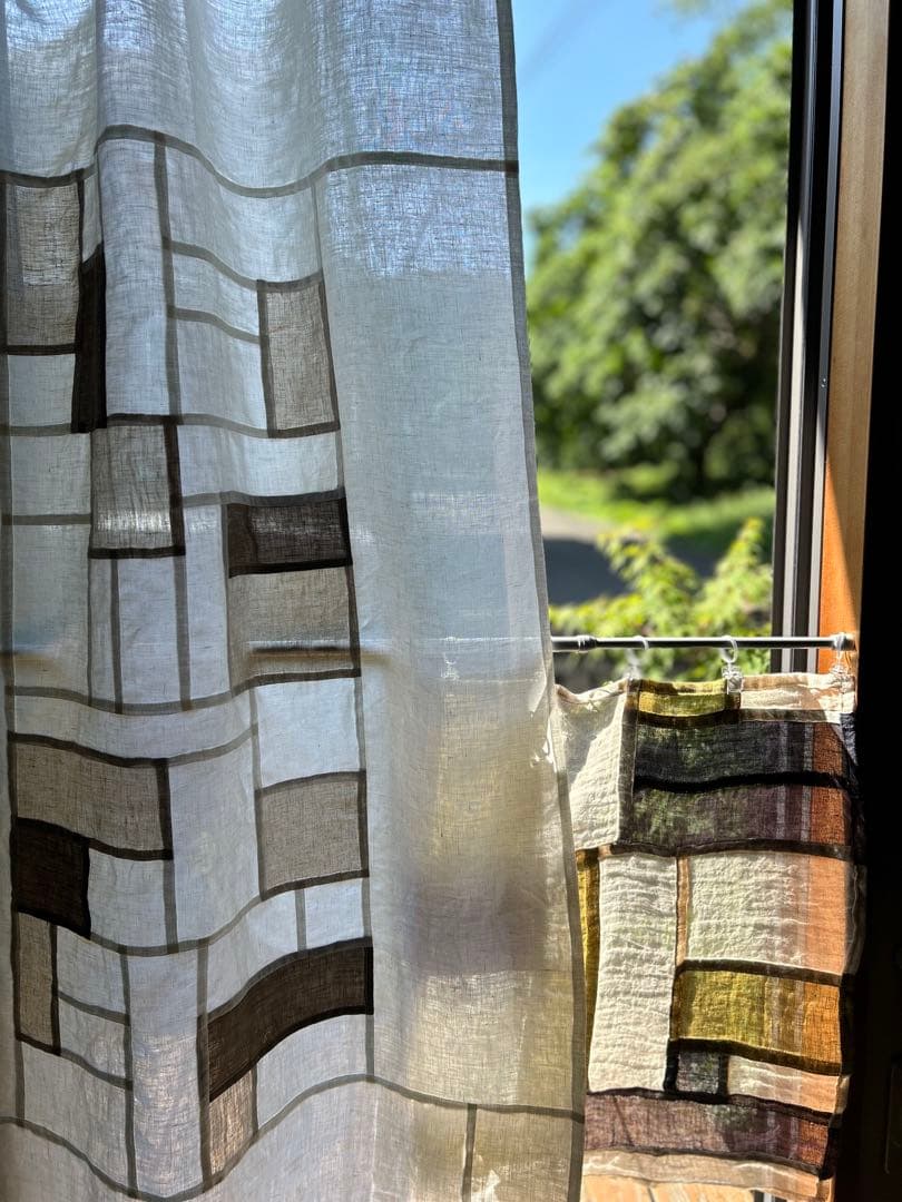 「オフと生成とモカ」麻ポジャギ