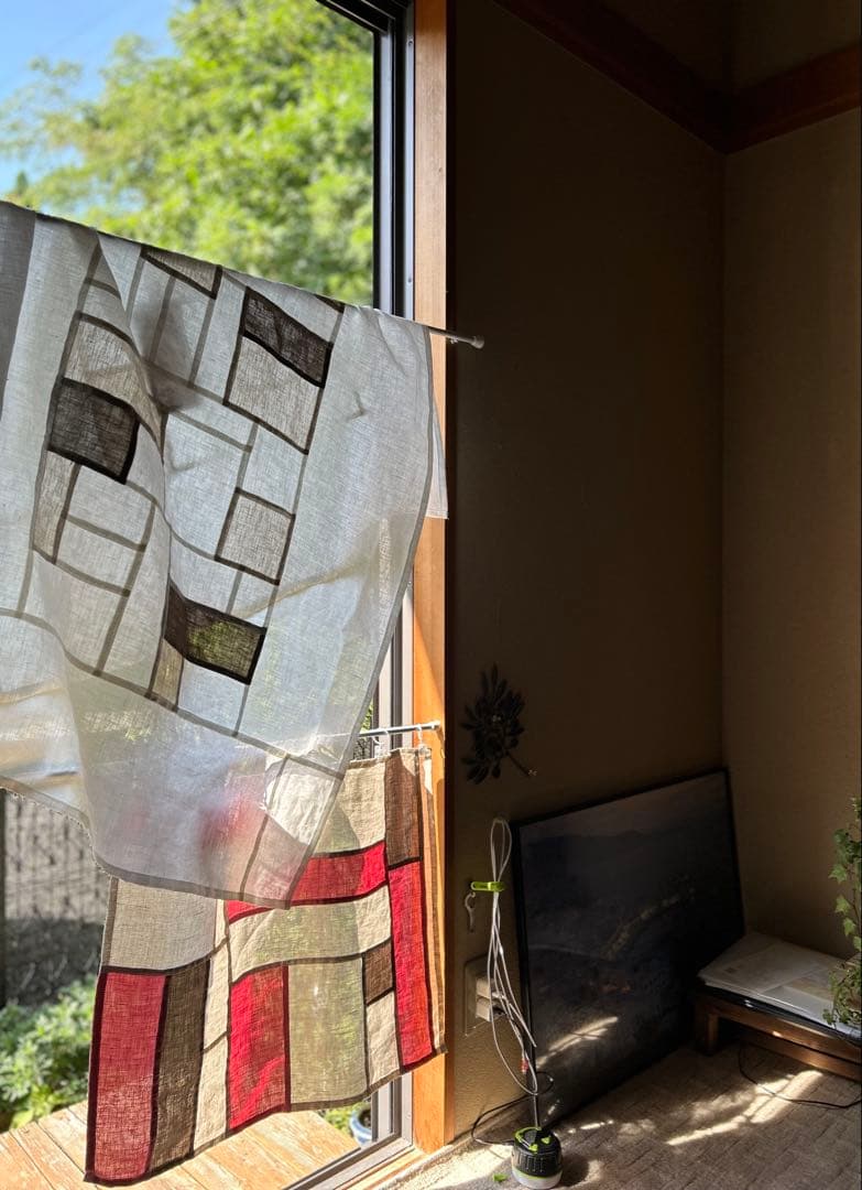 「オフと生成とモカ」麻ポジャギ