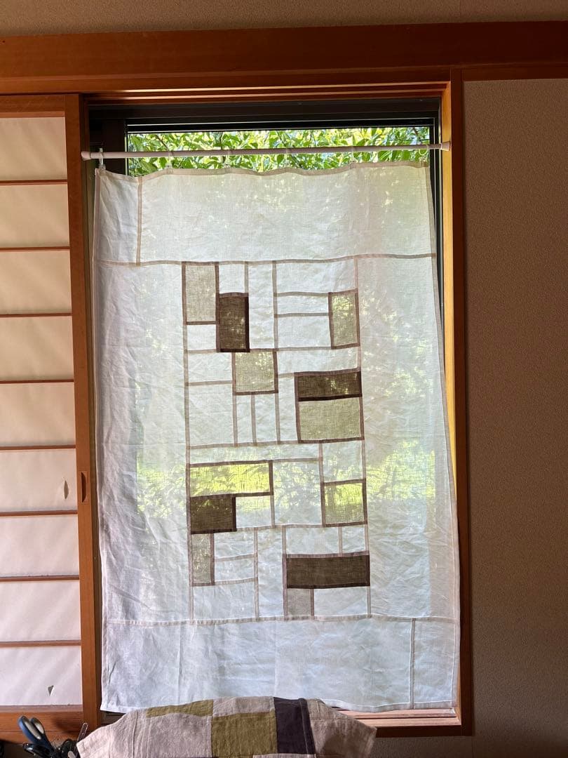 「オフと生成とモカ」麻ポジャギ