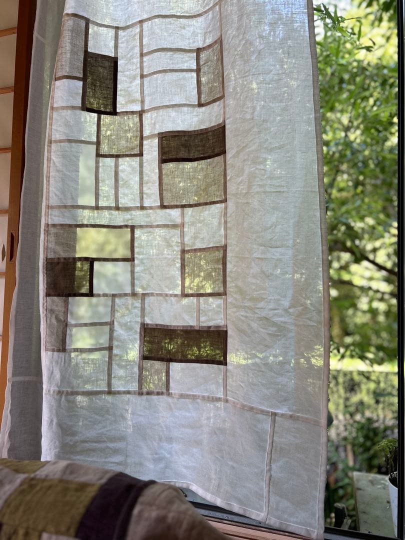 「オフと生成とモカ」麻ポジャギ