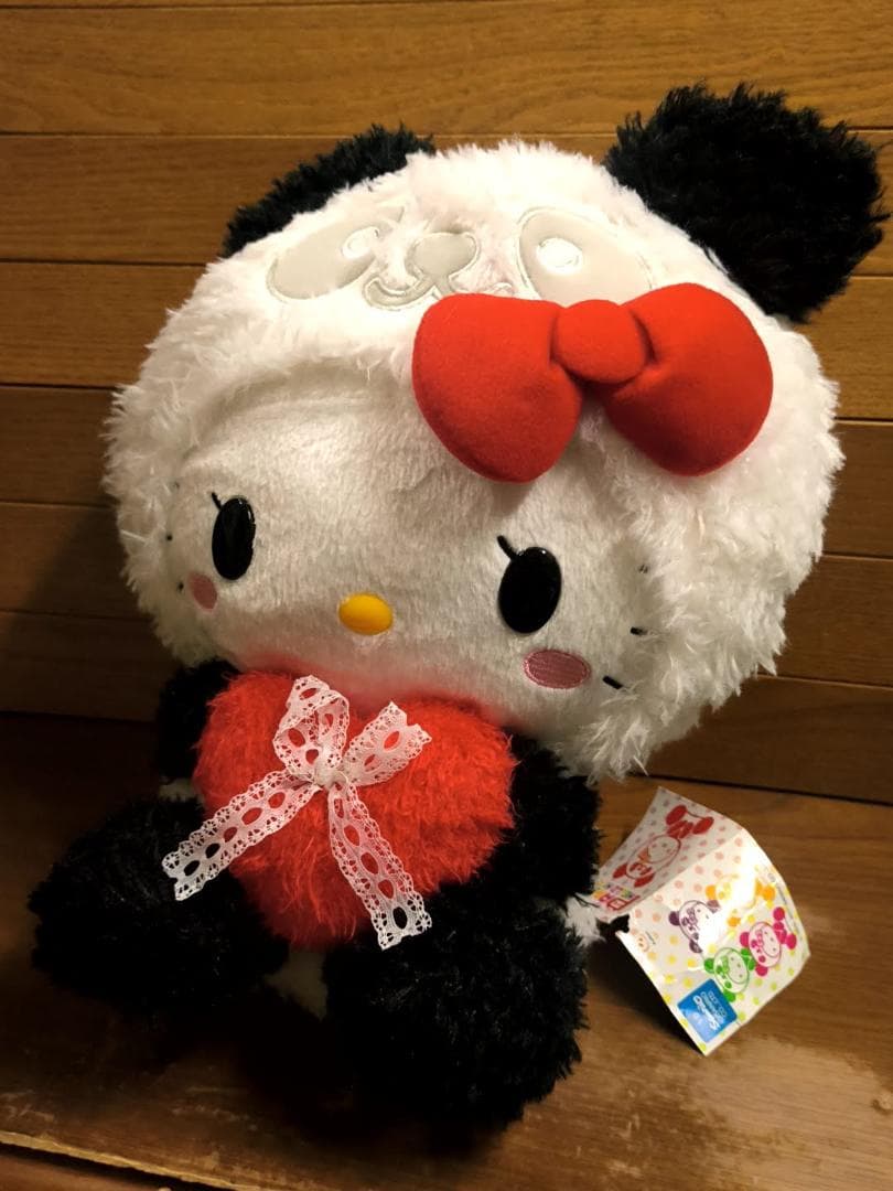 レア2011年 パンダ ハローキティ 2L レースリボンハート BIGぬいぐるみ