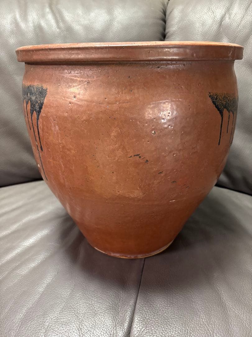 火鉢 睡蓮鉢 メダカ鉢 陶器製 中型　飾り物 置物