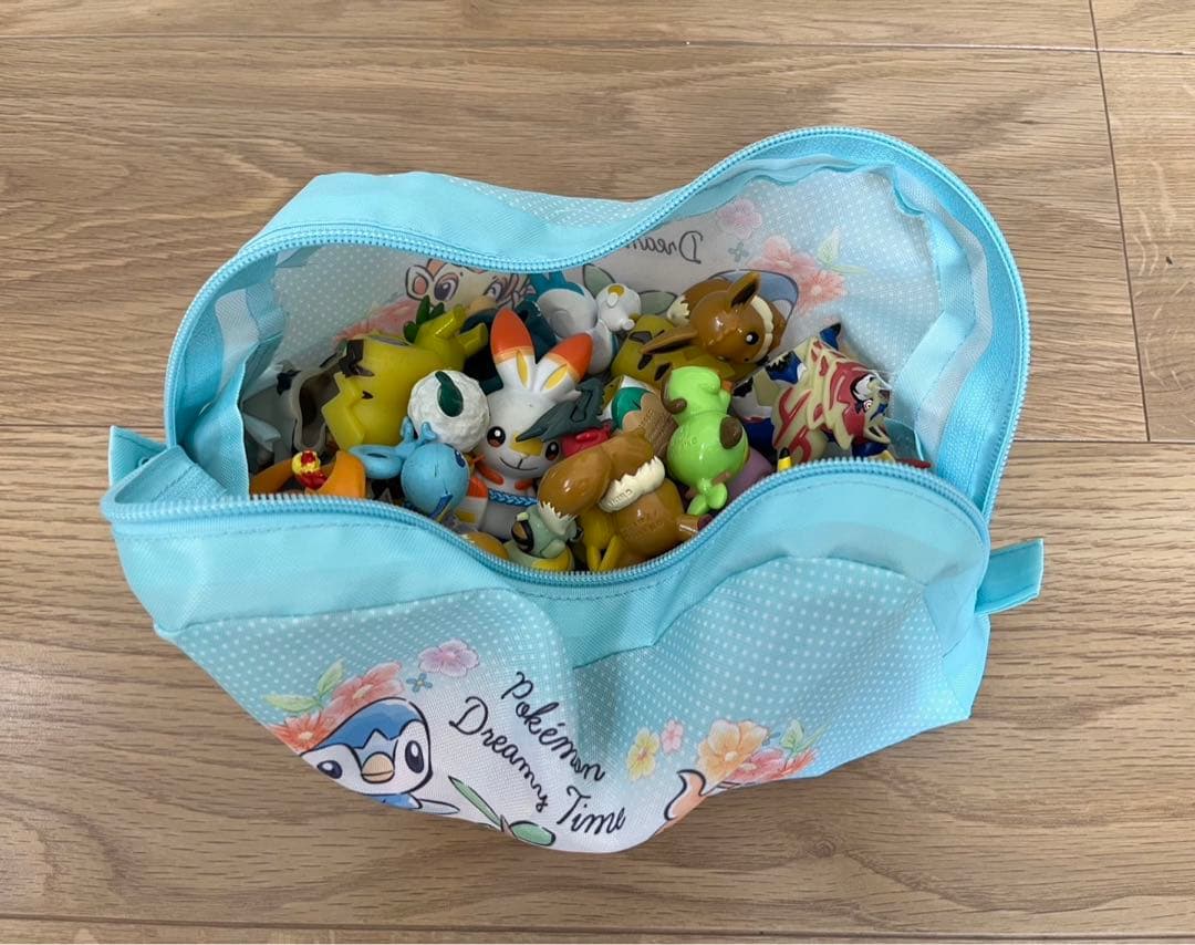 ポケモンフィギュア48体 モンスターボール 8個　まとめ売り