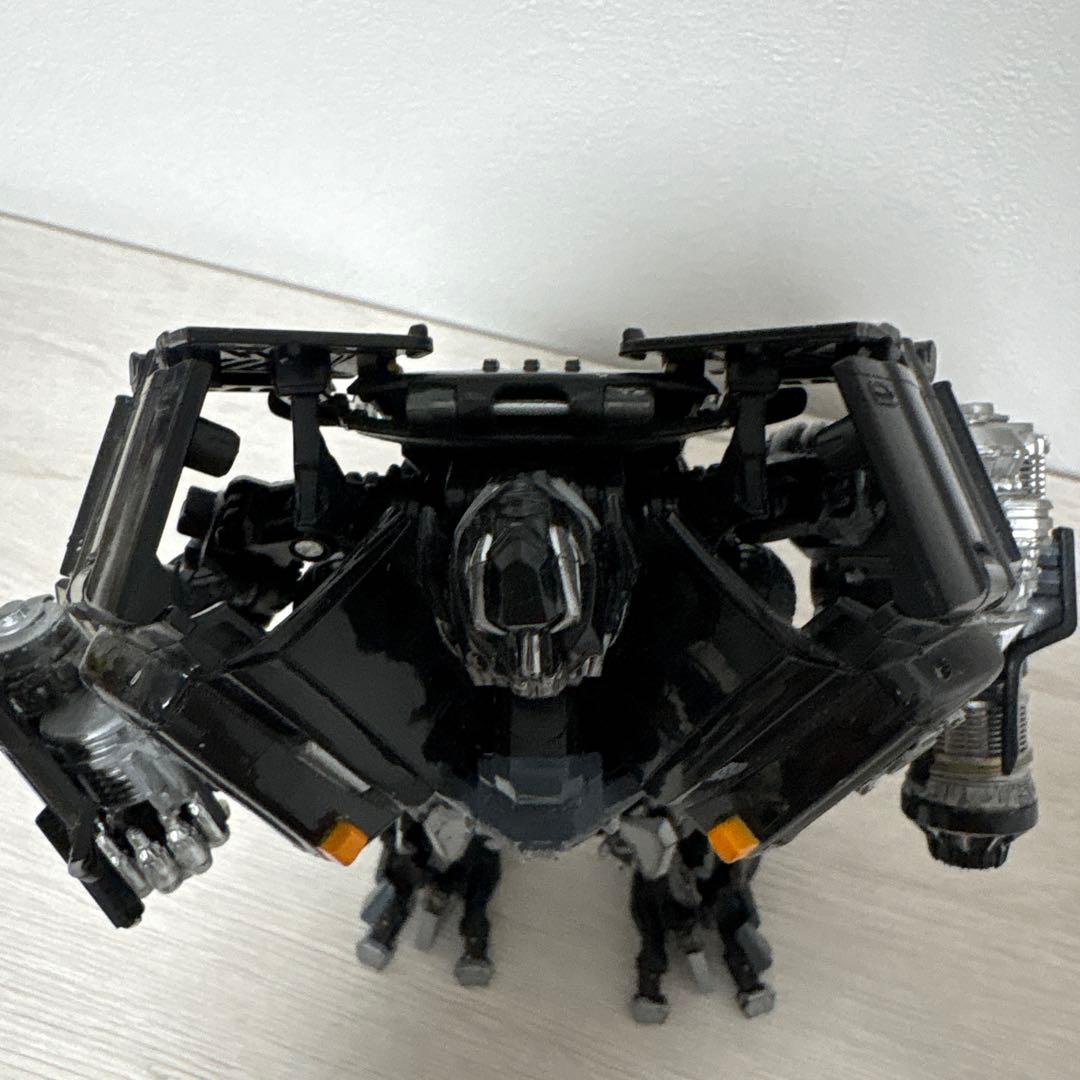 トランスフォーマースタジオシリーズ アイアンハイド