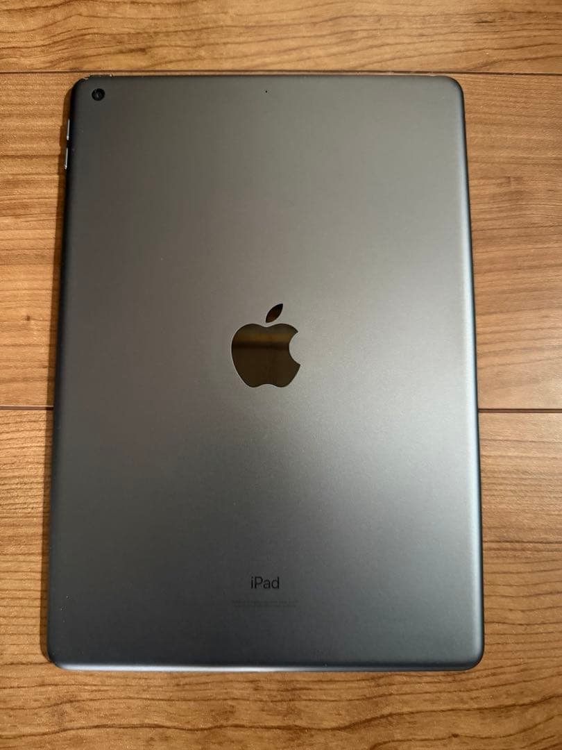 Apple iPad (第8世代) スペースグレー 32GB
