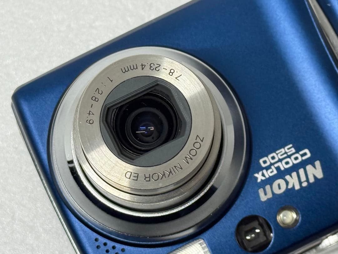 Nikon COOLPIX E5200 ブルー 動作確認済 コンパクトデジカメ