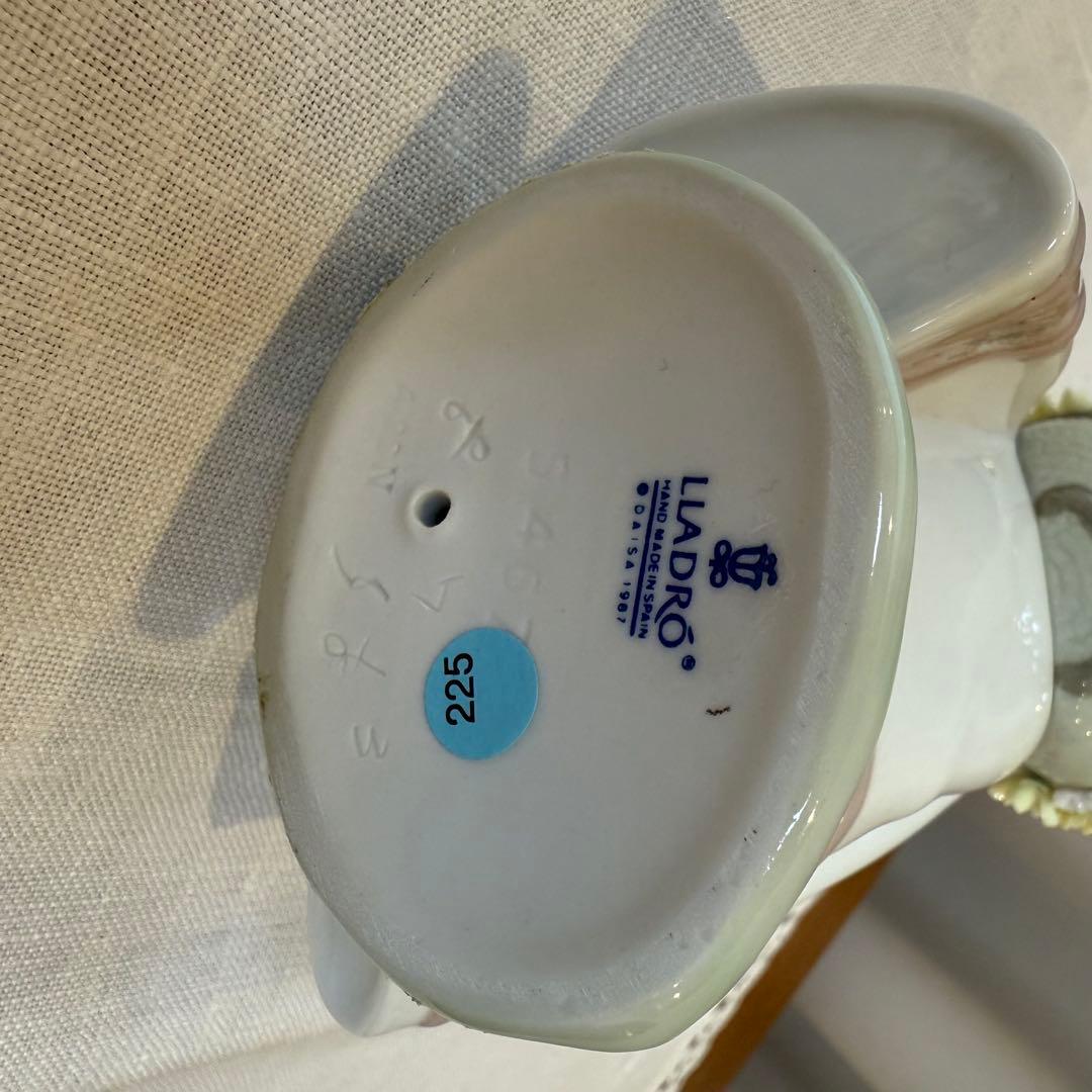 【値下げ】【未使用・超美品】リヤドロ LLADRO 5月の花 少女