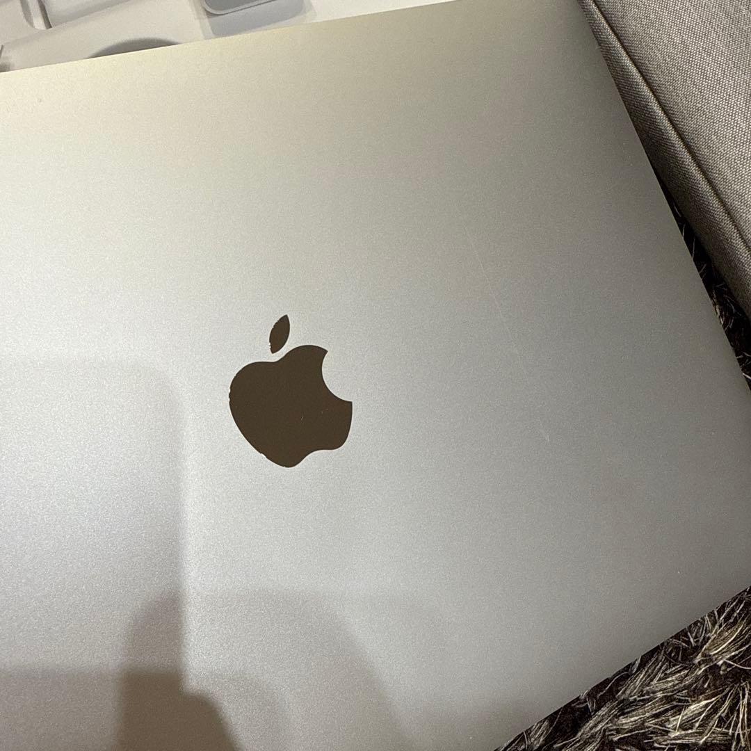 MacBook Air 2020 13インチ 16GB Apple カスタマイズ