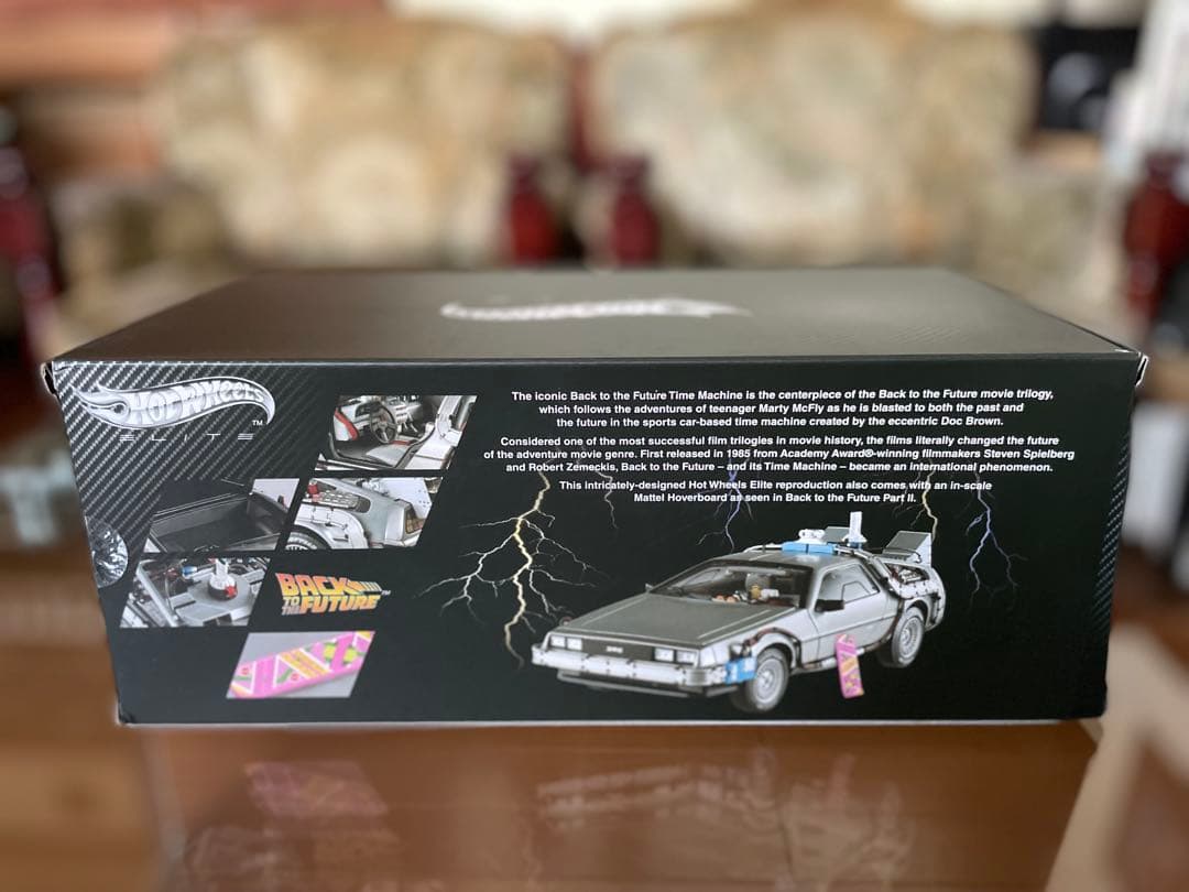 1/18 ホットウィール バックトゥーザフューチャー デロリアン未展示品