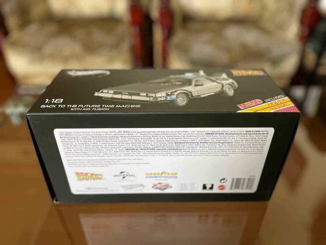 1/18 ホットウィール バックトゥーザフューチャー デロリアン未展示品