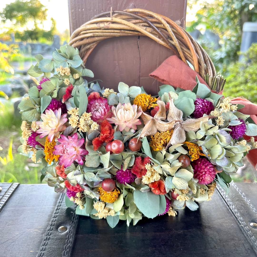 ドライフラワーリース　ドライフラワースワッグ　ユーカリリース