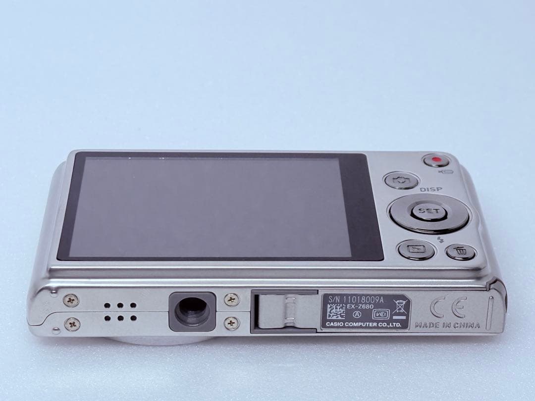 CASIO EXILIM EX-Z680 シルバー 動作確認済