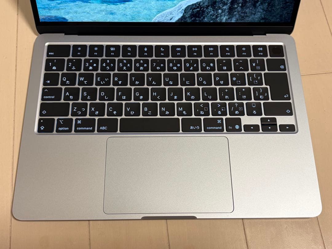 美品 MacBook Air M4 13インチ SkyBlue 256GB
