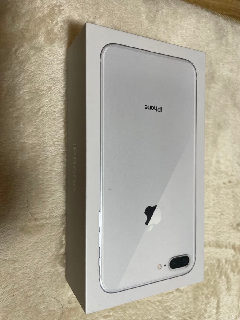 スマートフォン本体 iPhone8+ 256G