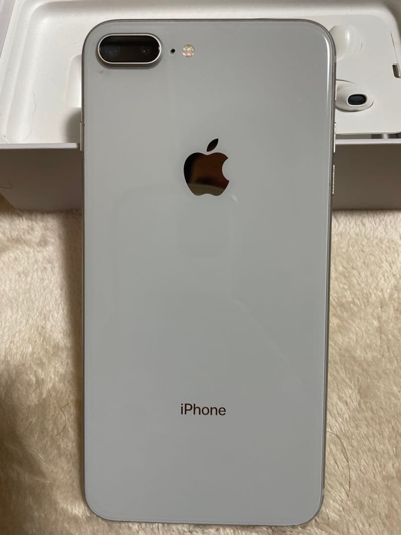 スマートフォン本体 iPhone8+ 256G