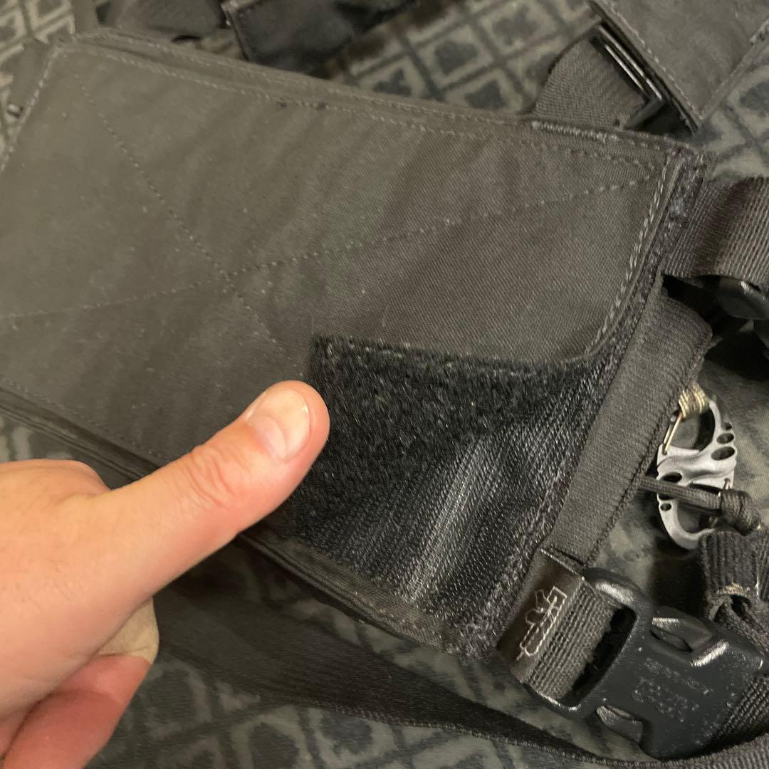 実物 Haley Strategic D3CRM チェストリグ BK