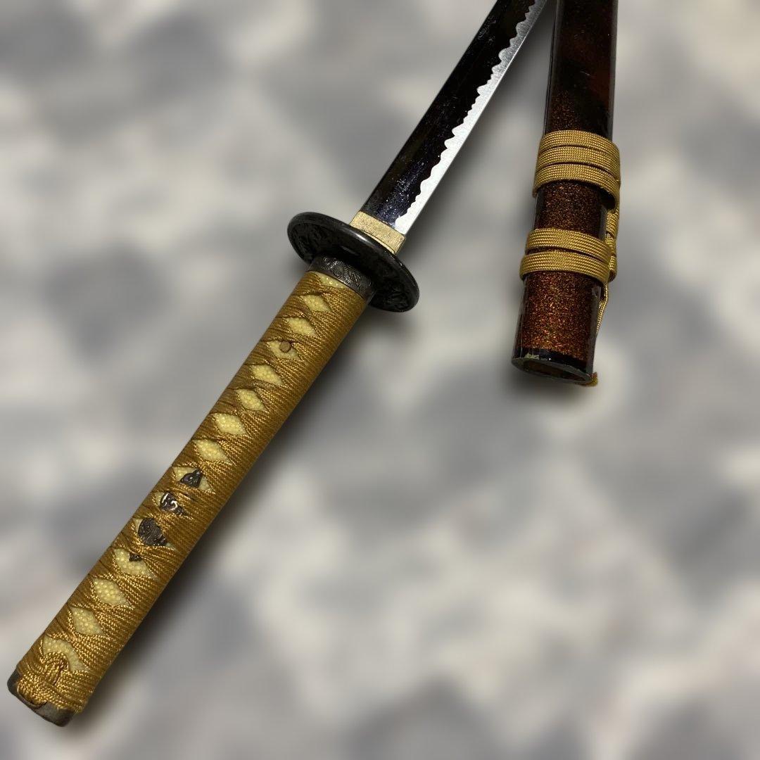 割安模造刀 金茶柄 雲龍楕円鍔 黒粒暈し梨地鞘