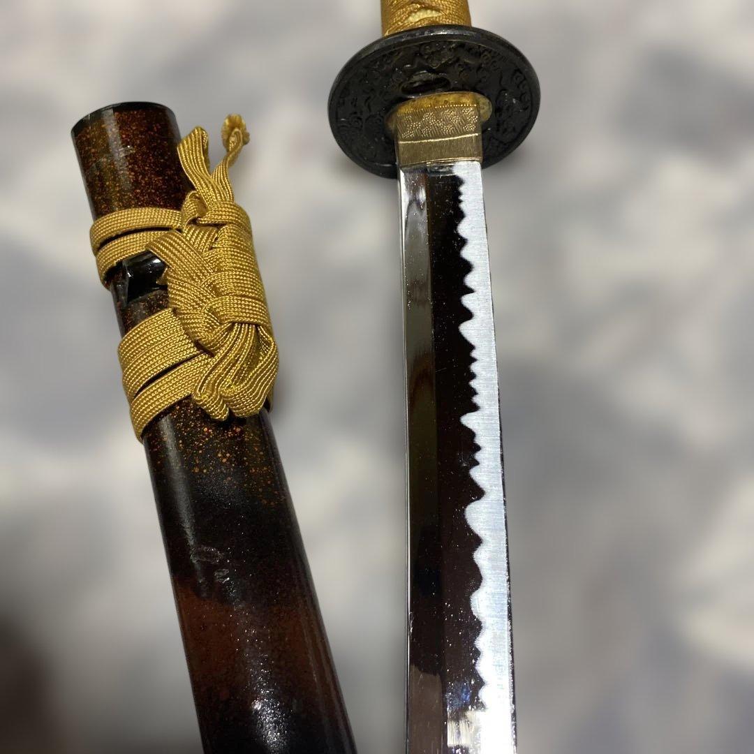 割安模造刀 金茶柄 雲龍楕円鍔 黒粒暈し梨地鞘