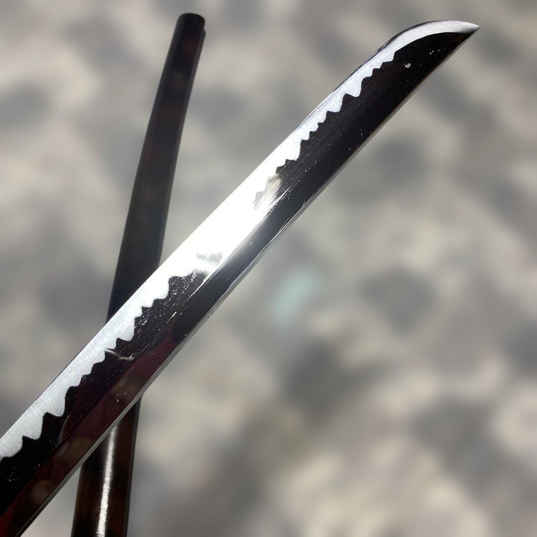 割安模造刀 金茶柄 雲龍楕円鍔 黒粒暈し梨地鞘